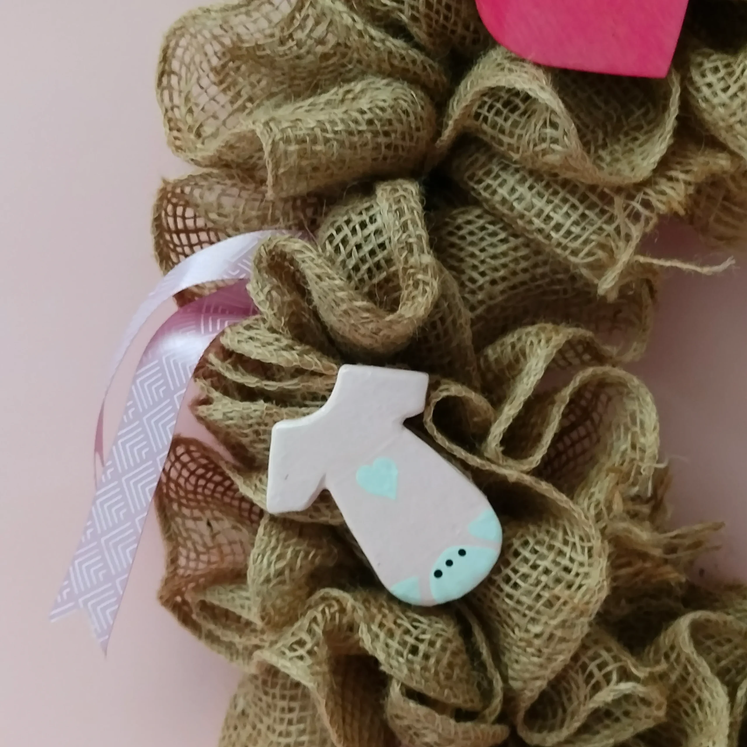 geboorte krans jute roze