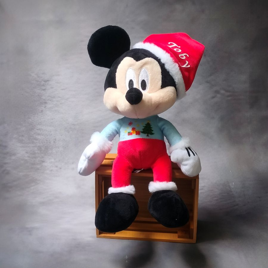 Kerst knuffel met naam in de vorm van Mickey mouse
