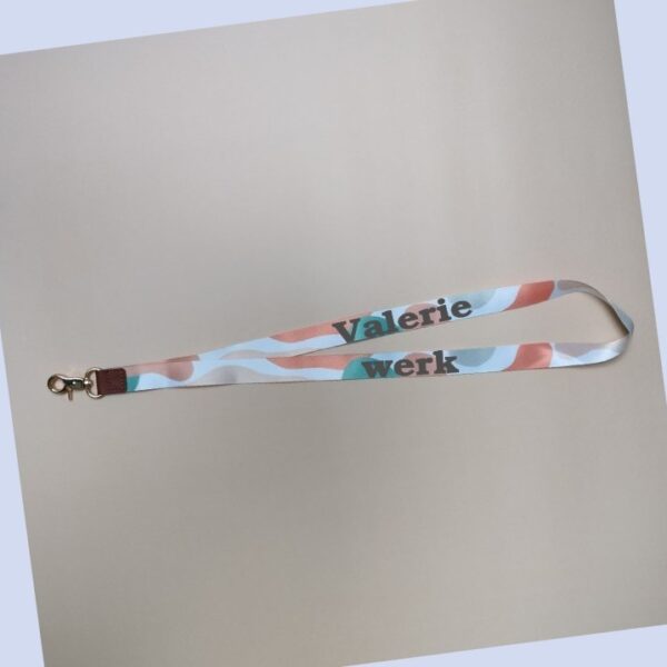 keycord met naam. In diverse kleuren beschikbaar