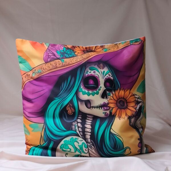Halloween kussenhoes - vrouwelijke skull in vrolijke pastel kleuren