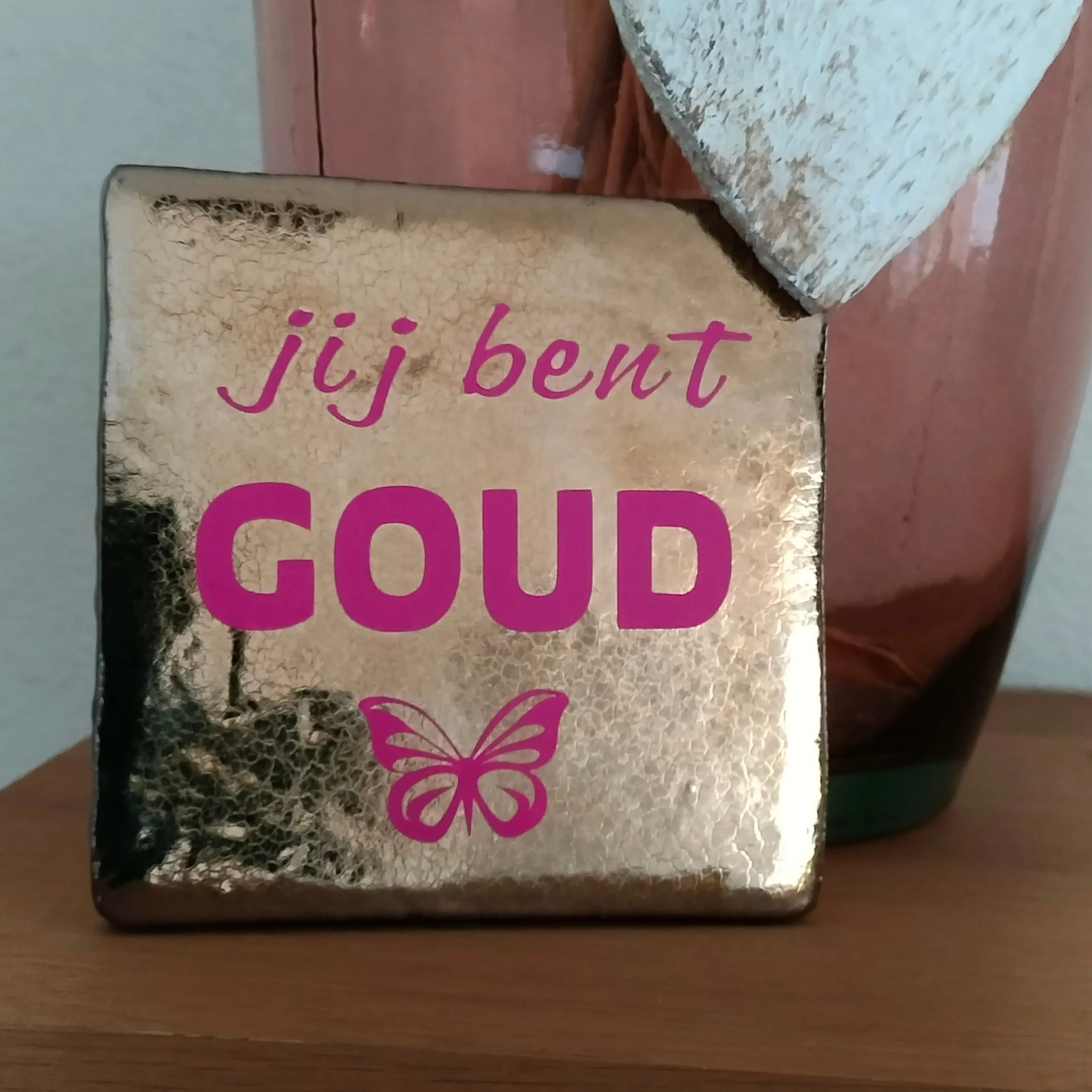 Tegel met tekst goud kope
